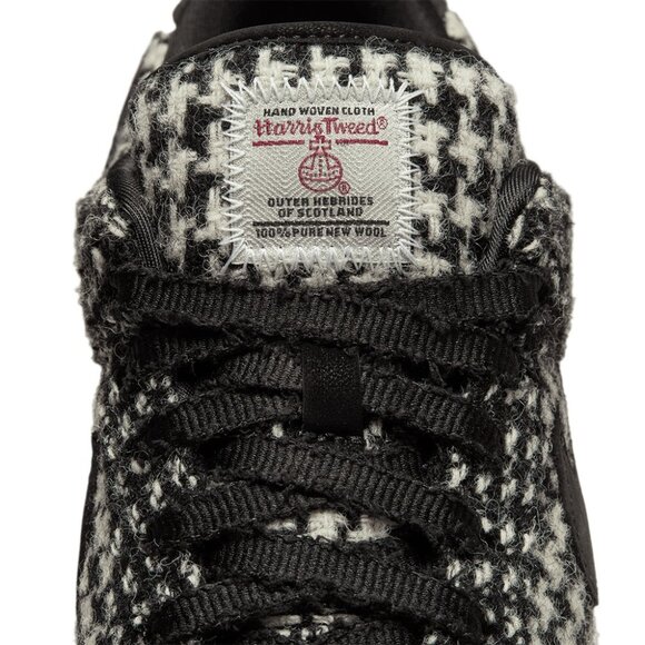 Nike Dunk Low x Harris Tweed Black Women's Size 7 - Picture 4 of 5